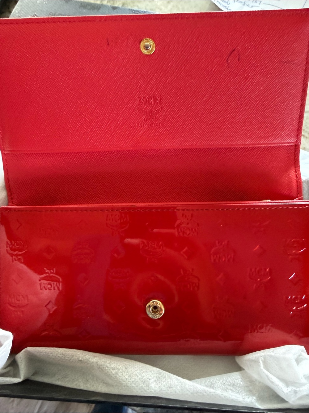 MCM Shiny Red Patent Logo-Embossed Continental Wallet with Gold Accents - Picture 3 of 10